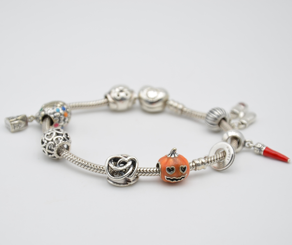 ﻿﻿﻿Bracciale Pandora 8 Charms